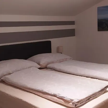 Koehlbichler Apartman *